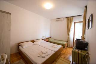 Гостевой дом Guesthouse Dapcevic Будва Стандартный двухместный номер с 1 кроватью-6